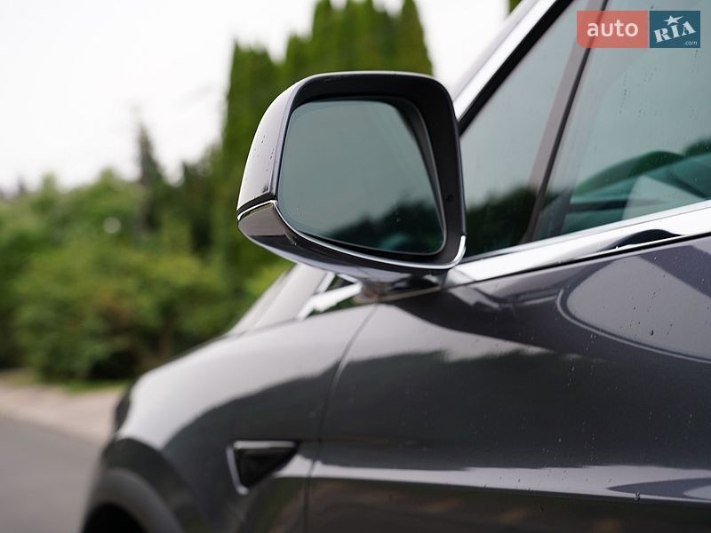 Позашляховик / Кросовер Tesla Model X 2020 в Києві