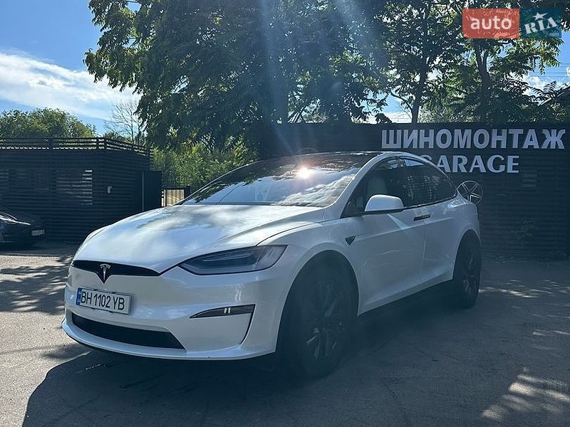 Позашляховик / Кросовер Tesla Model X 2023 в Києві фото 3 Позашляховик / Кросовер Tesla Model X 2023 в Києві