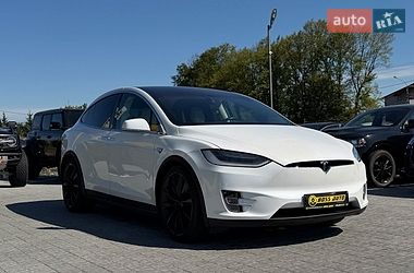 Внедорожник / Кроссовер Tesla Model X 2016 в Ивано-Франковске