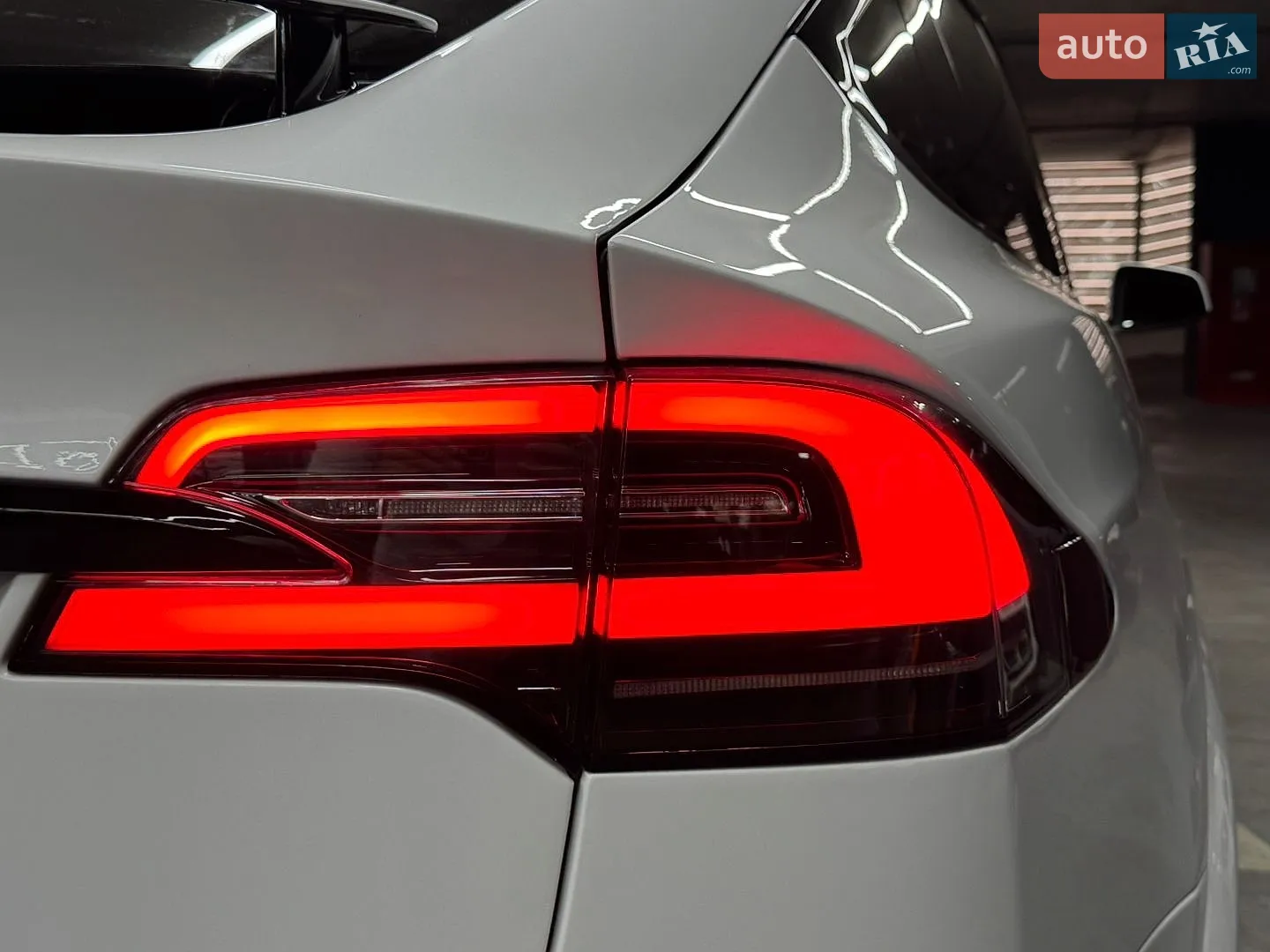 2022 Tesla Model X - мініатюра 23