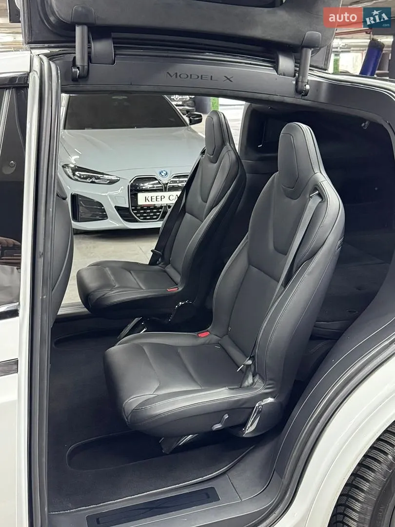 2022 Tesla Model X - мініатюра 31