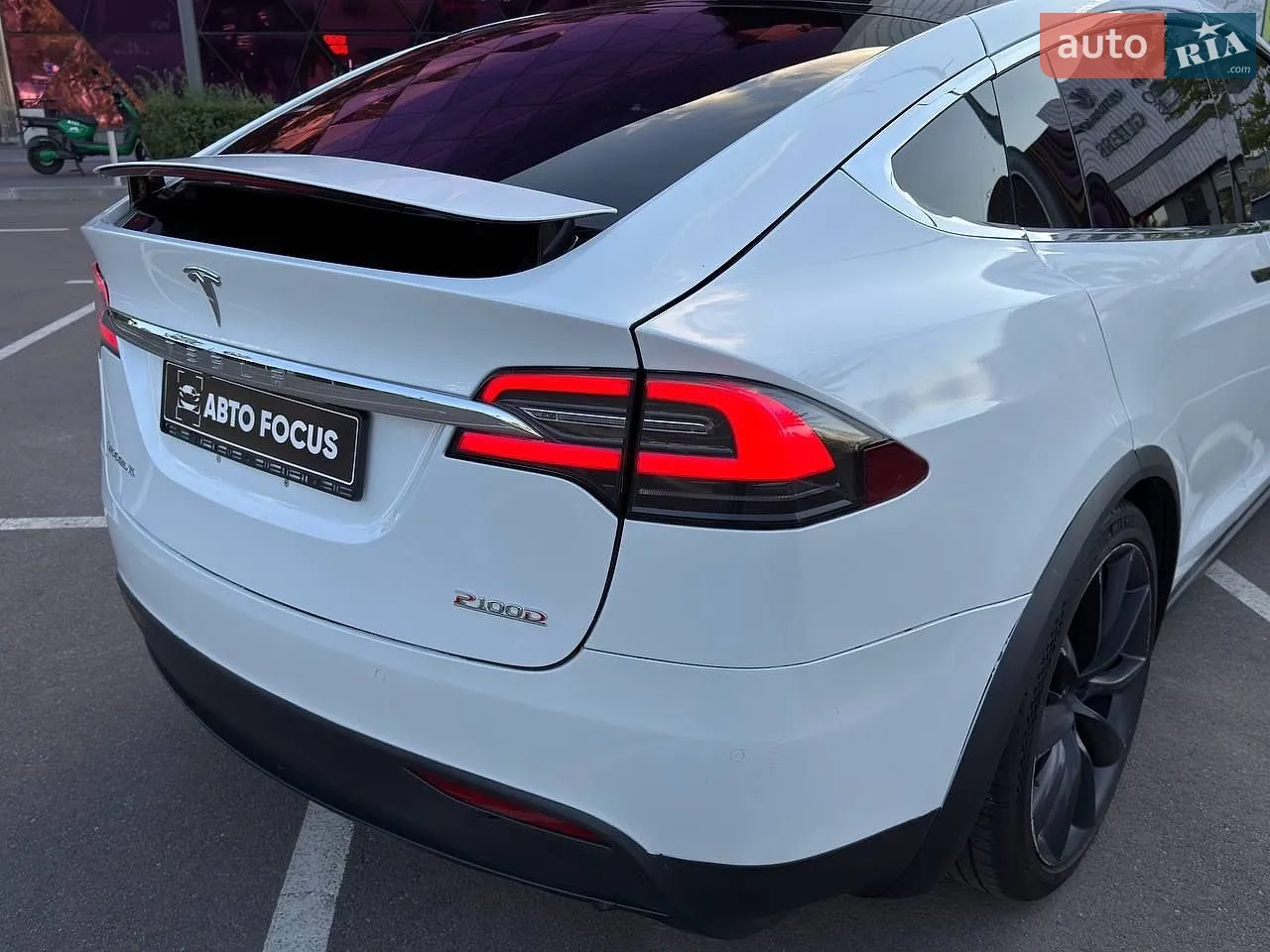 2017 Tesla Model X - мініатюра 8