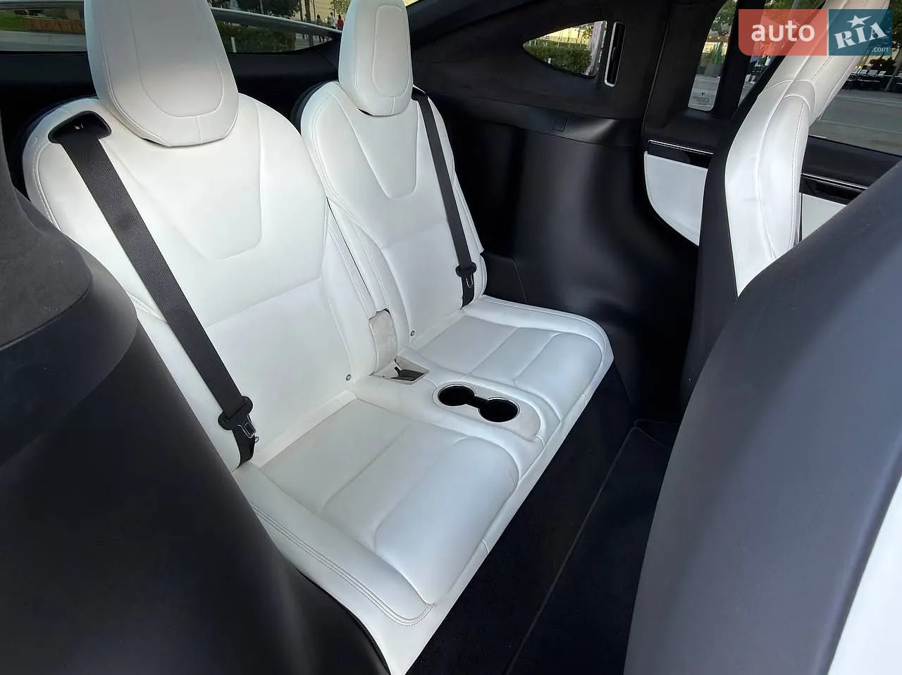 2017 Tesla Model X - мініатюра 14