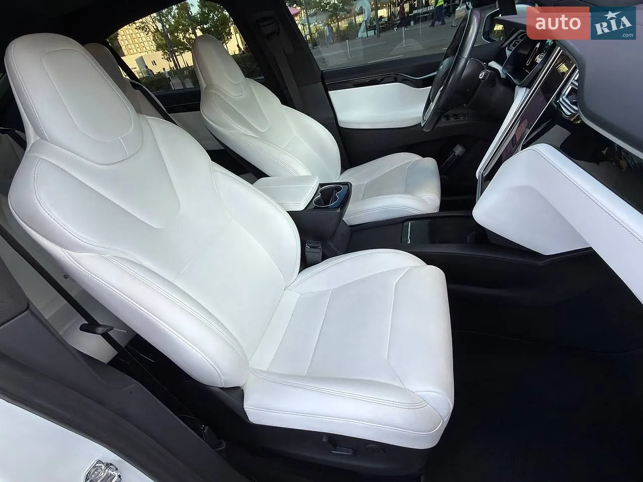 2017 Tesla Model X - мініатюра 17