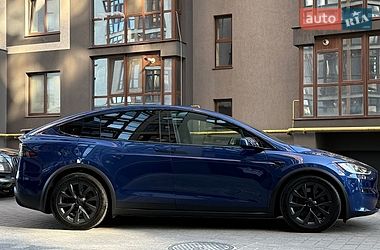 Позашляховик / Кросовер Tesla Model X 2025 в Івано-Франківську