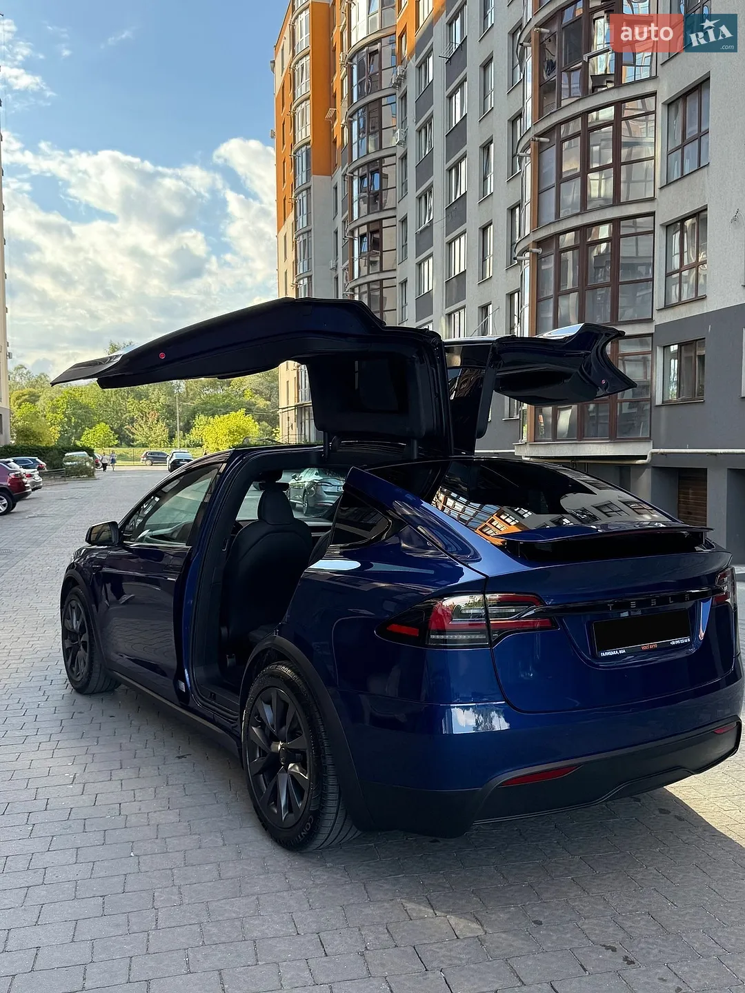 2025 Tesla Model X - мініатюра 10