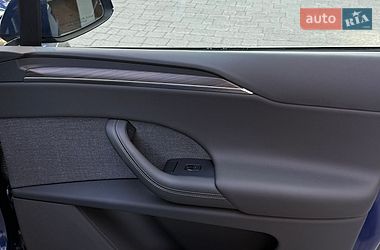 Позашляховик / Кросовер Tesla Model X 2025 в Івано-Франківську