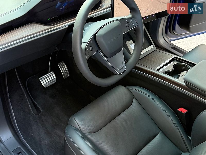 Позашляховик / Кросовер Tesla Model X 2025 в Івано-Франківську