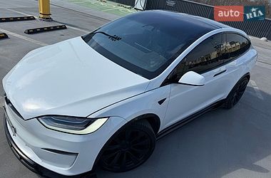 Внедорожник / Кроссовер Tesla Model X 2021 в Киеве