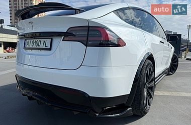 Внедорожник / Кроссовер Tesla Model X 2021 в Киеве