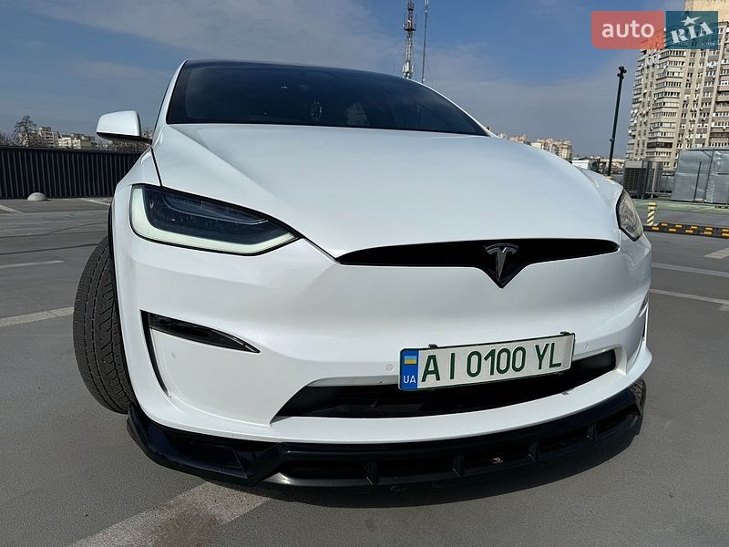 Внедорожник / Кроссовер Tesla Model X 2021 в Киеве