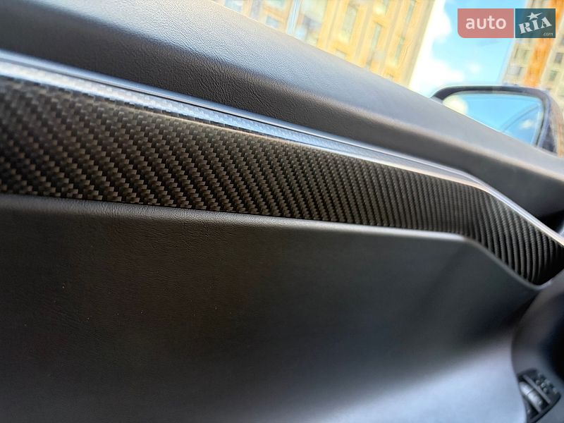 Позашляховик / Кросовер Tesla Model X 2019 в Києві