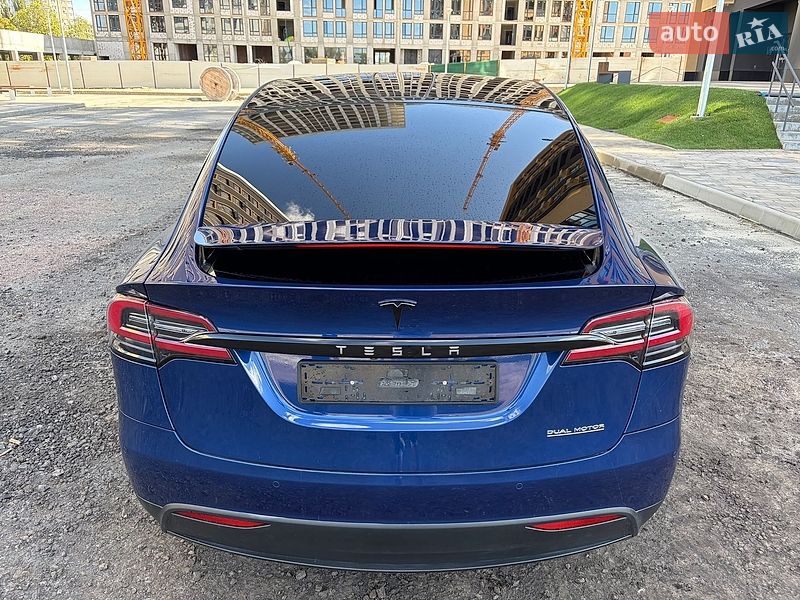 Позашляховик / Кросовер Tesla Model X 2019 в Києві