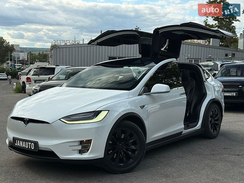 Внедорожник / Кроссовер Tesla Model X 2018 в Харькове