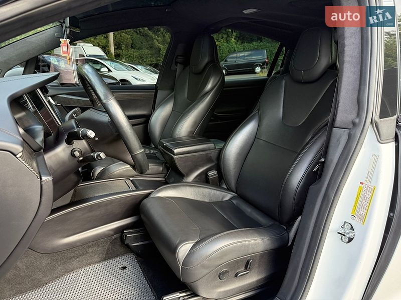 Позашляховик / Кросовер Tesla Model X 2018 в Харкові