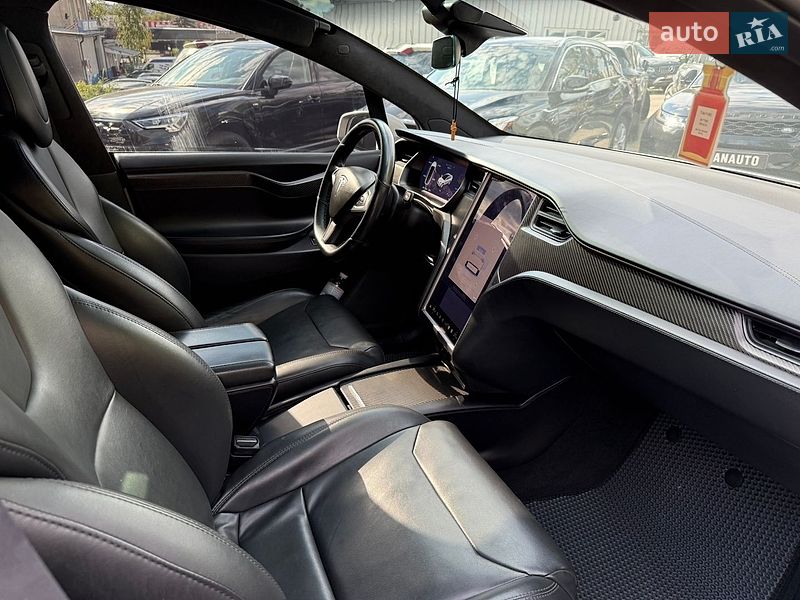 Внедорожник / Кроссовер Tesla Model X 2018 в Харькове