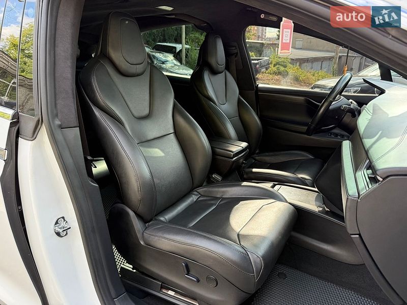 Внедорожник / Кроссовер Tesla Model X 2018 в Харькове