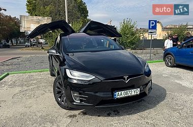 Внедорожник / Кроссовер Tesla Model X 2018 в Львове