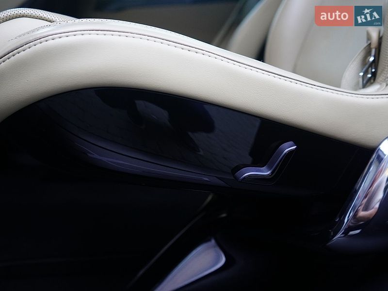 Позашляховик / Кросовер Tesla Model X 2016 в Львові