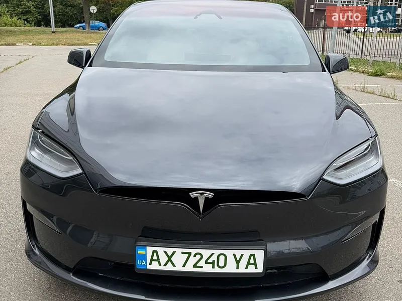 Tesla Model X