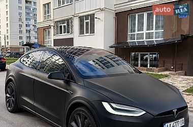 Внедорожник / Кроссовер Tesla Model X 2016 в Чернигове