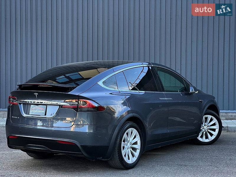 Позашляховик / Кросовер Tesla Model X 2018 в Миколаєві фото 7 Позашляховик / Кросовер Tesla Model X 2018 в Миколаєві
