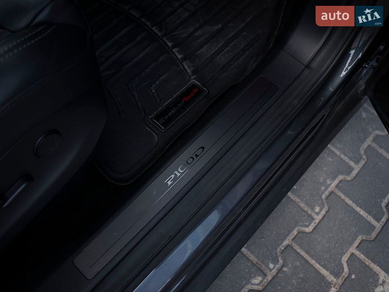 Позашляховик / Кросовер Tesla Model X 2018 в Києві