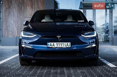 Внедорожник / Кроссовер Tesla Model X 2022 в Киеве