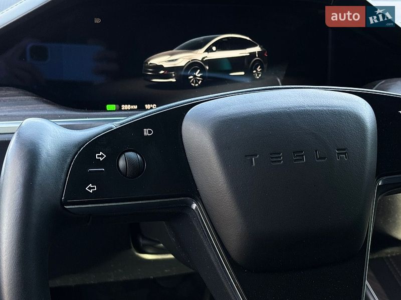 Позашляховик / Кросовер Tesla Model X 2021 в Києві