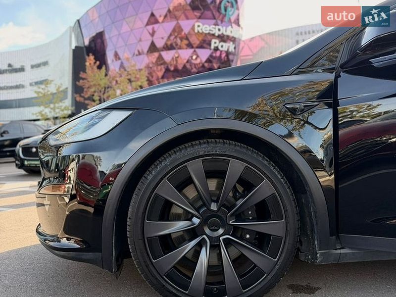 Позашляховик / Кросовер Tesla Model X 2021 в Києві