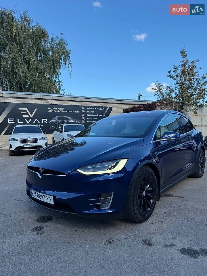 Позашляховик / Кросовер Tesla Model X 2016 в Харкові фото 4