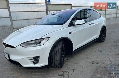 Позашляховик / Кросовер Tesla Model X 2020 в Тернополі