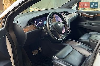 Позашляховик / Кросовер Tesla Model X 2020 в Тернополі