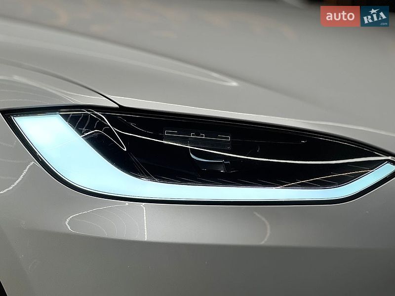 Внедорожник / Кроссовер Tesla Model X 2025 в Львове