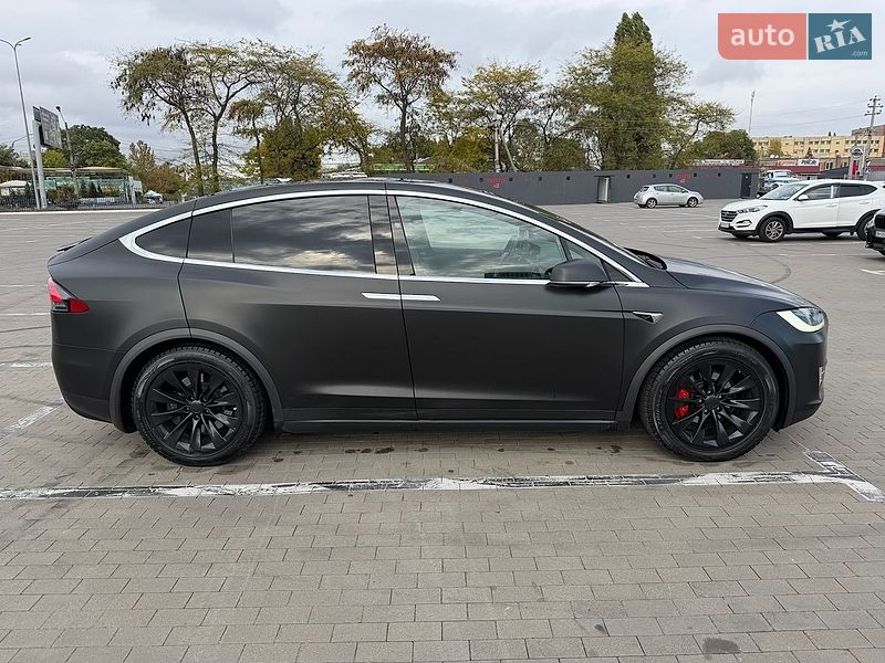 Внедорожник / Кроссовер Tesla Model X 2018 в Одессе