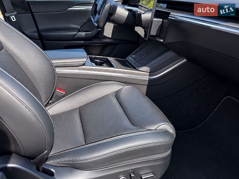 Позашляховик / Кросовер Tesla Model X 2022 в Львові фото 18 Позашляховик / Кросовер Tesla Model X 2022 в Львові