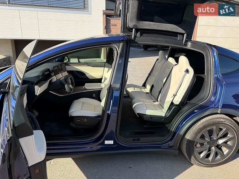 Внедорожник / Кроссовер Tesla Model X 2024 в Харькове