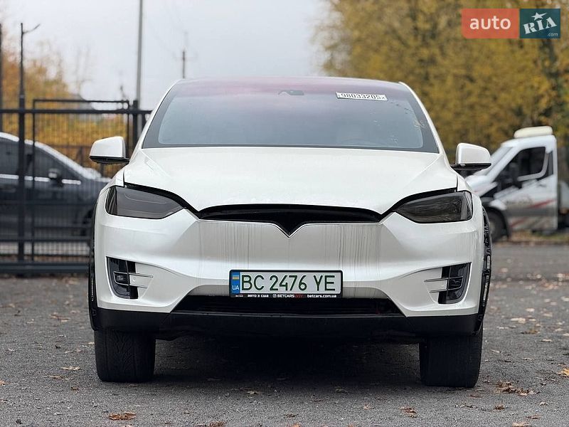 Внедорожник / Кроссовер Tesla Model X 2016 в Львове фото 6 Внедорожник / Кроссовер Tesla Model X 2016 в Львове