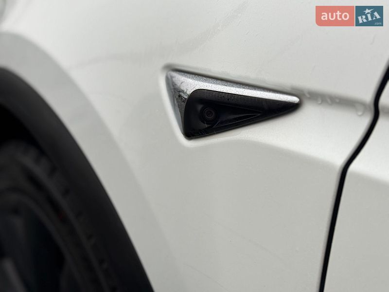 Позашляховик / Кросовер Tesla Model X 2019 в Стрию фото 11 Позашляховик / Кросовер Tesla Model X 2019 в Стрию