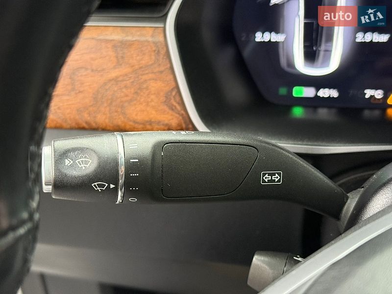 Позашляховик / Кросовер Tesla Model X 2019 в Стрию фото 40 Позашляховик / Кросовер Tesla Model X 2019 в Стрию
