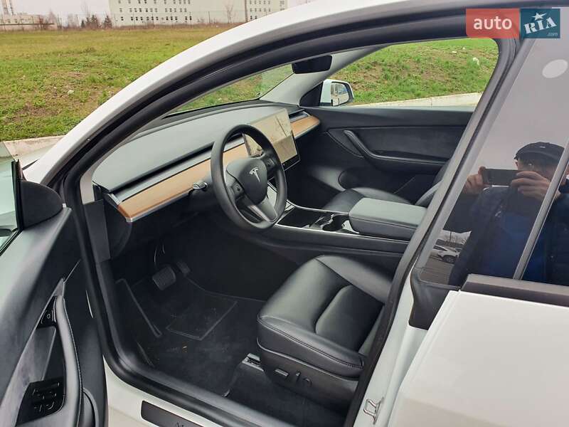 Універсал Tesla Model Y 2020 в Харкові