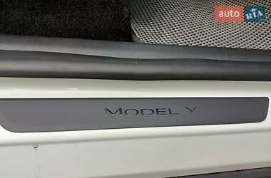 Внедорожник / Кроссовер Tesla Model Y 2020 в 