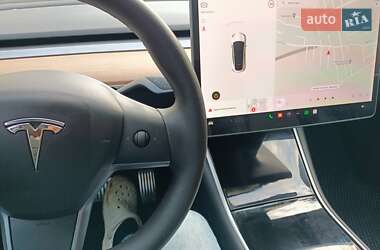 Внедорожник / Кроссовер Tesla Model Y 2020 в 