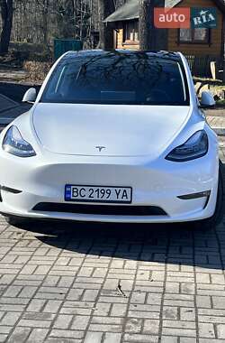 Універсал Tesla Model Y 2021 в Трускавці