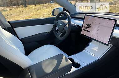 Позашляховик / Кросовер Tesla Model Y 2020 в Кропивницькому