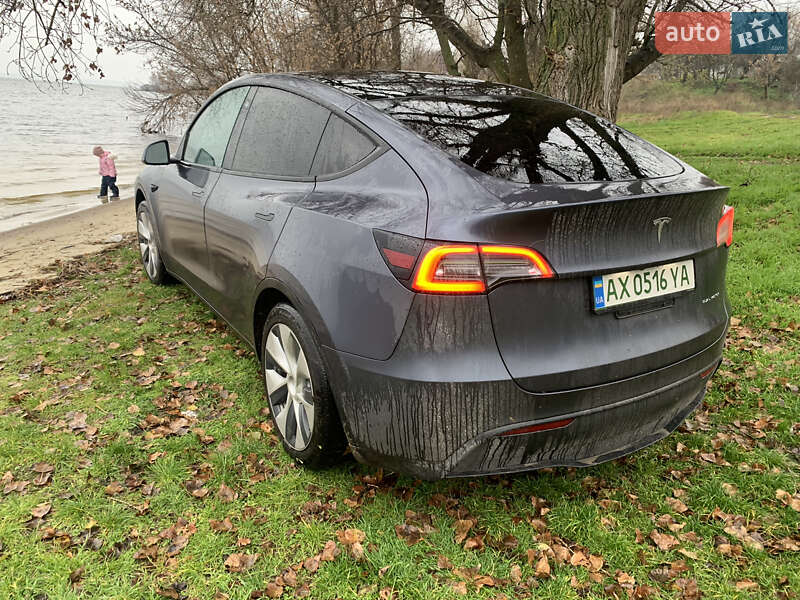 Позашляховик / Кросовер Tesla Model Y 2020 в Харкові