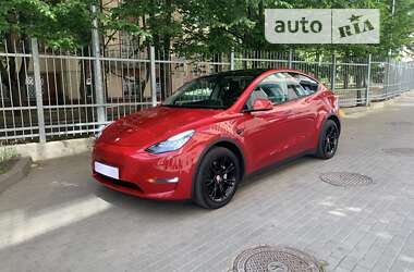 Позашляховик / Кросовер Tesla Model Y 2020 в 