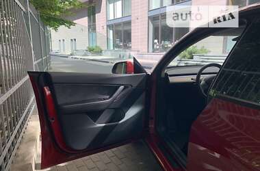 Позашляховик / Кросовер Tesla Model Y 2020 в 