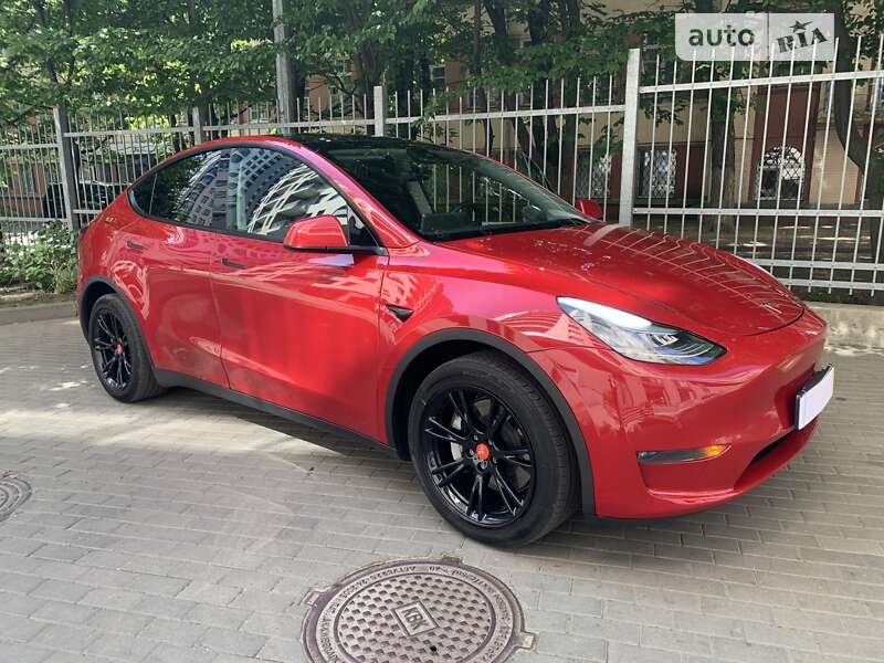 Позашляховик / Кросовер Tesla Model Y 2020 в 