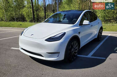 Внедорожник / Кроссовер Tesla Model Y 2020 в Киеве